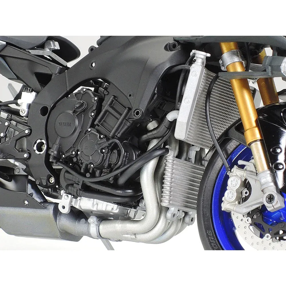 1/12 Yamaha YZFR1M
