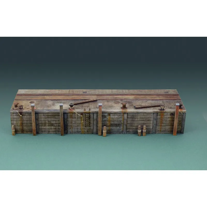 1/35 LONG DOCK