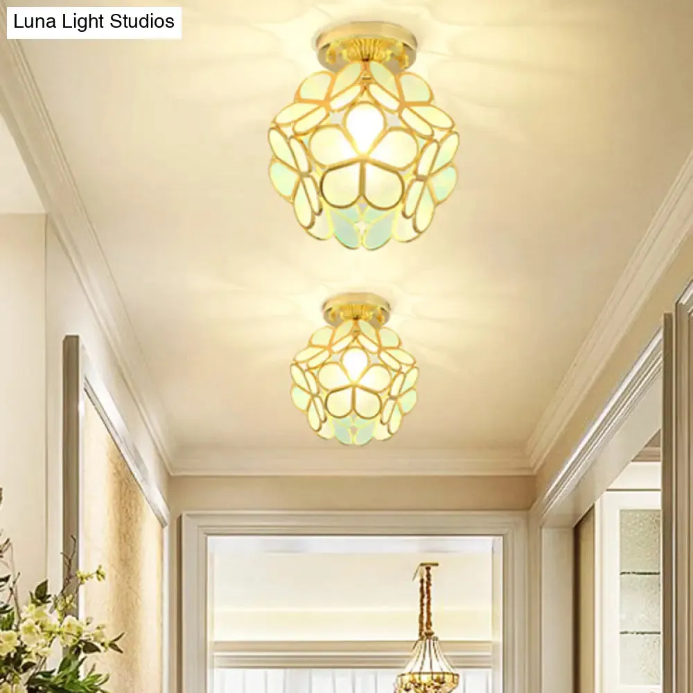 Antique Gold Colonial Style Petal Polyhedron Ceiling Light Flush-mount Lamp