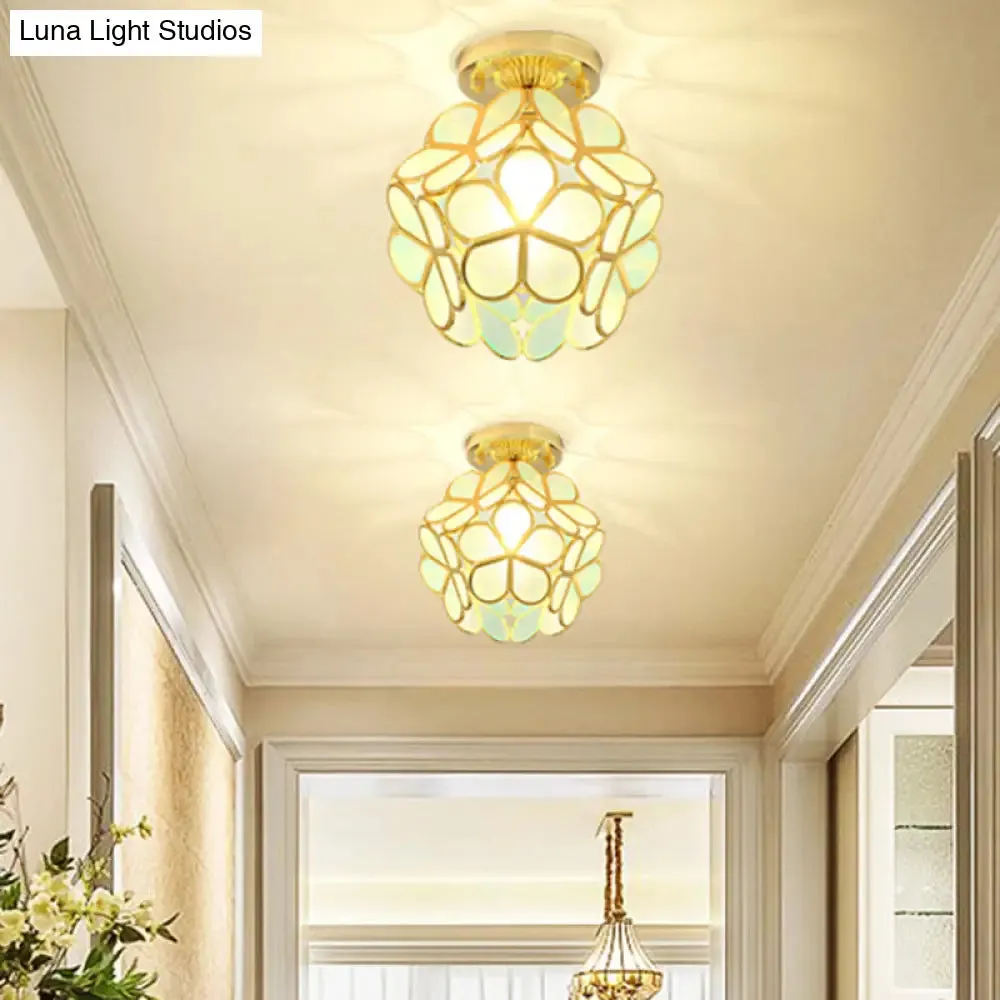 Antique Gold Colonial Style Petal Polyhedron Ceiling Light Flush-mount Lamp