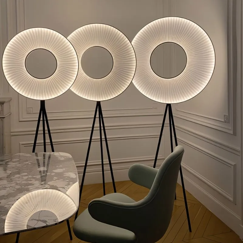 Baraha Floor Lamp