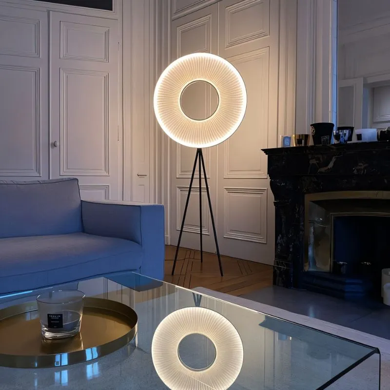Baraha Floor Lamp