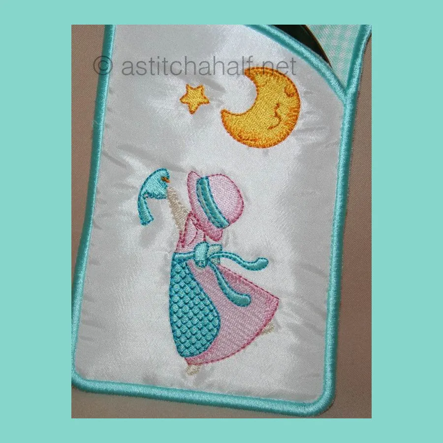 Birdie Bonnet Eyeglass Case