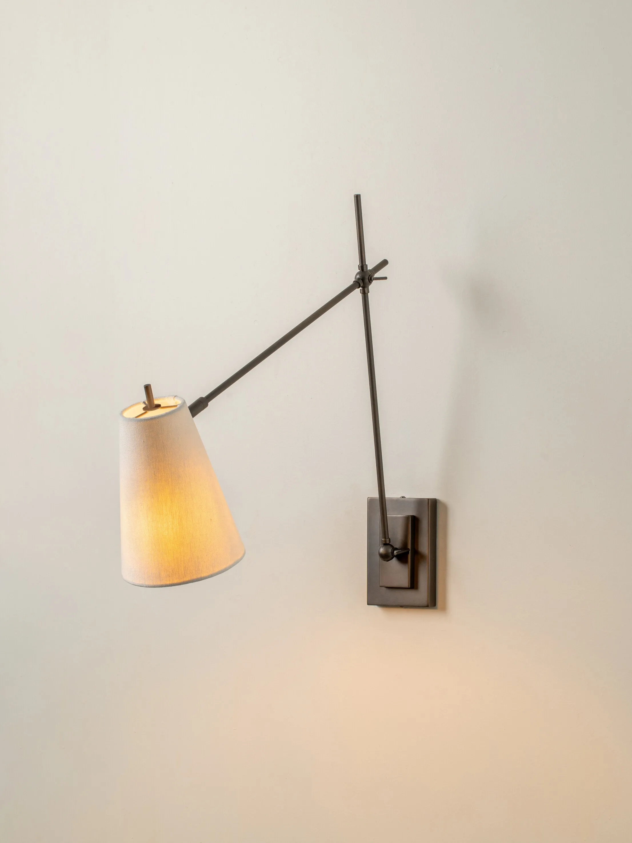 Celano bronze wall light