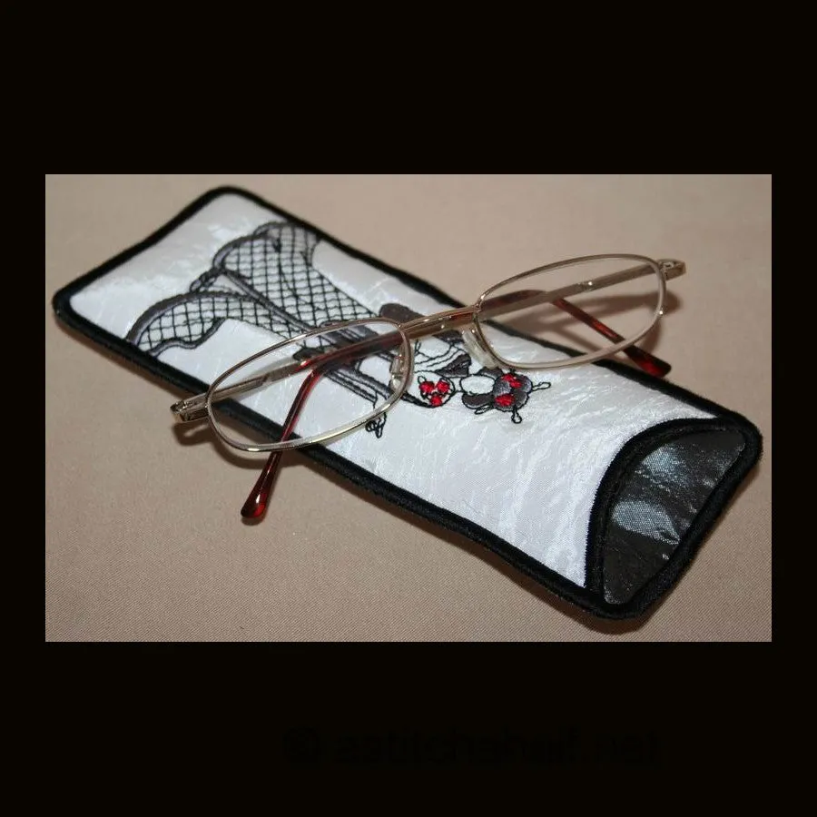 Japanese Girl Eyeglass Cases 02