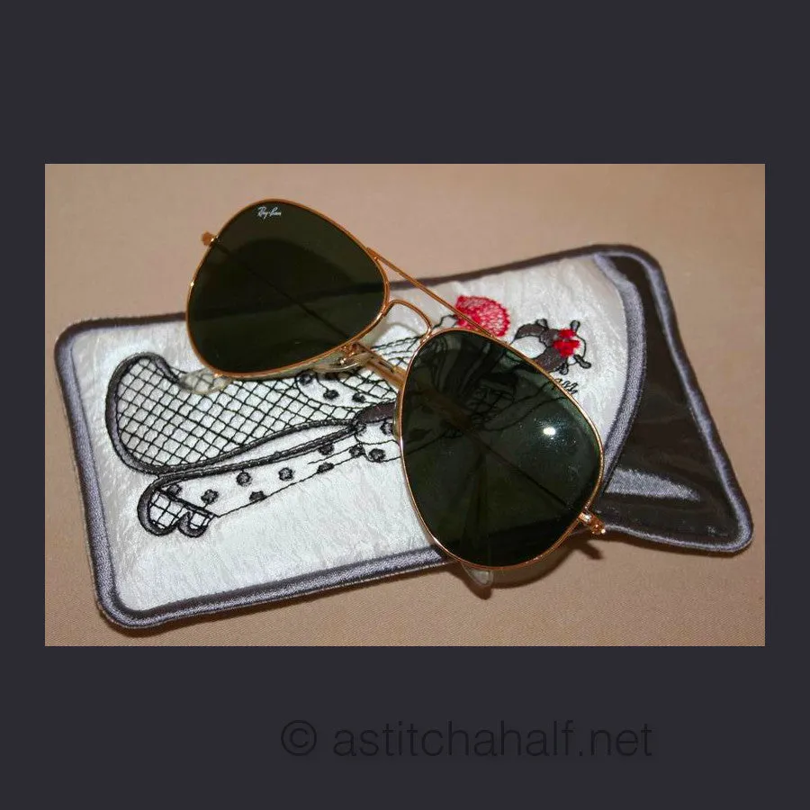 Japanese Girl Eyeglass Cases 03