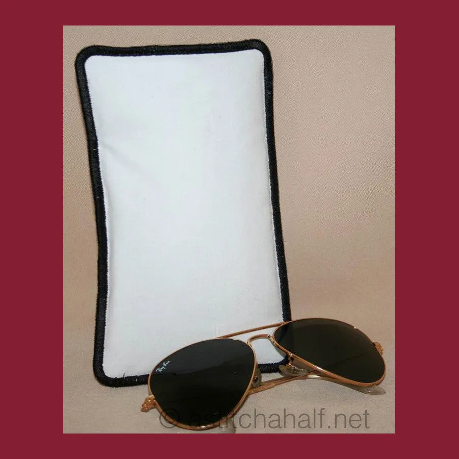Japanese Girl Eyeglass Cases 04