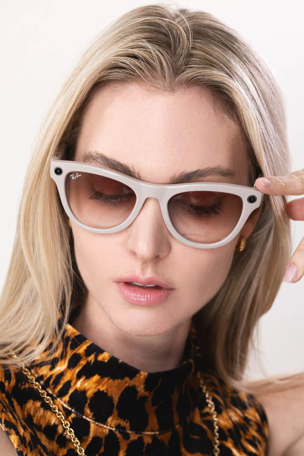 Meta Skyler Sunglasses - Shiny Gray Pink