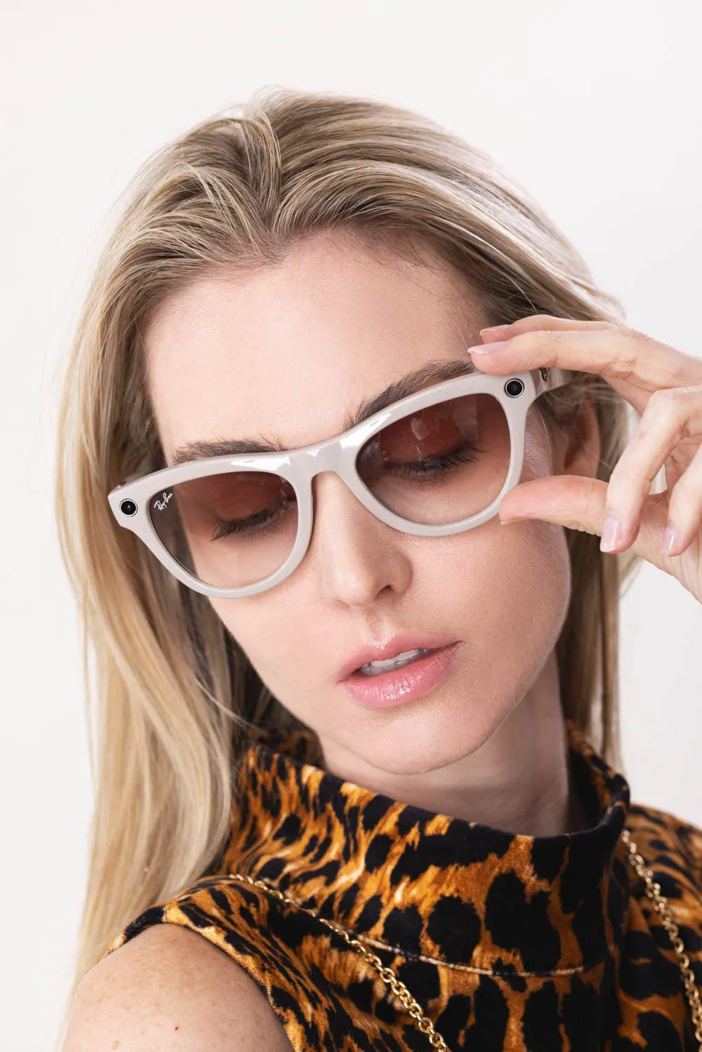Meta Skyler Sunglasses - Shiny Gray Pink