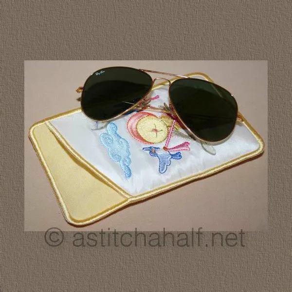 Nature Miss Bonnet Eyeglass Cases