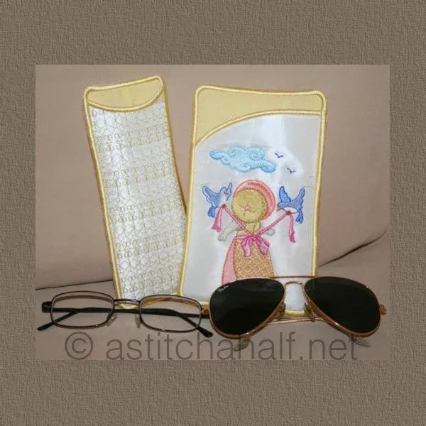 Nature Miss Bonnet Eyeglass Cases