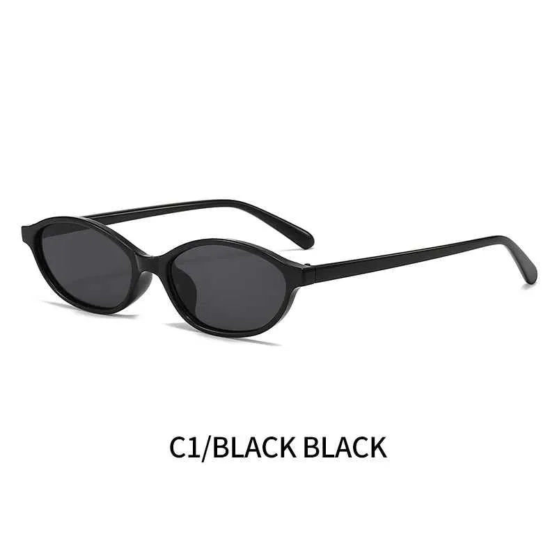 Retro Oval Frame Sunglasses