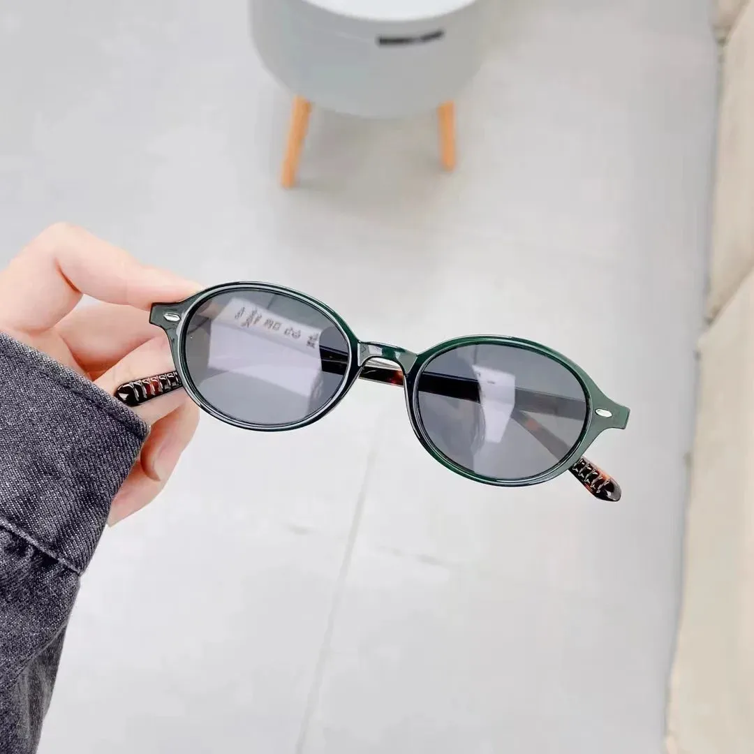 Retro Small Oval Sunglasses Women Men Rivets Shades Fashion Eyewear Luxury Sun Glasses UV400  Female