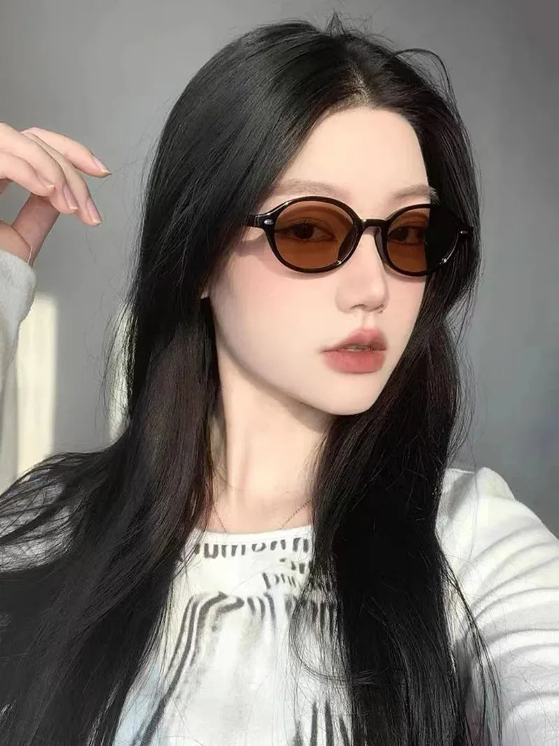Retro Small Oval Sunglasses Women Men Rivets Shades Fashion Eyewear Luxury Sun Glasses UV400  Female
