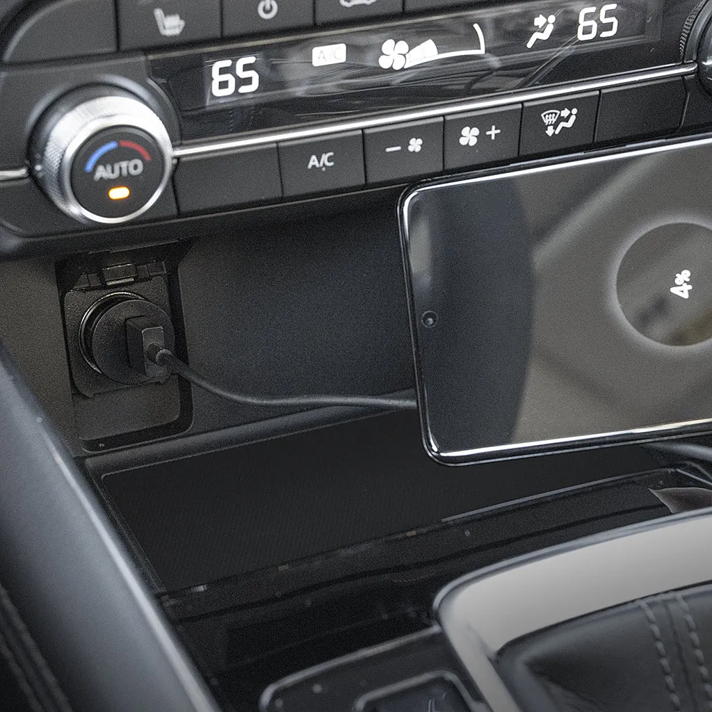 Single USB 2.4A Car Charger with 6ft USB-C Cable