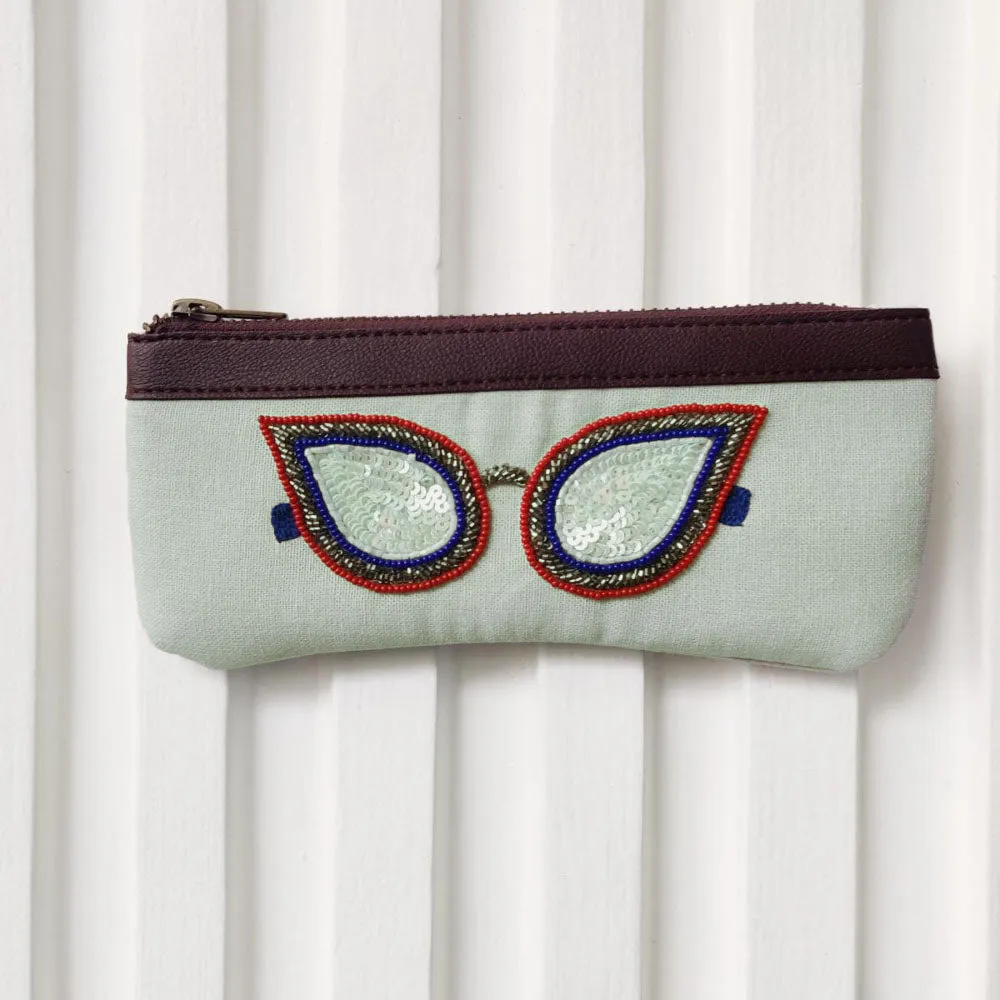 Teekhi Nazre - Handcrafted Beadwork Cotton Spectacle Case
