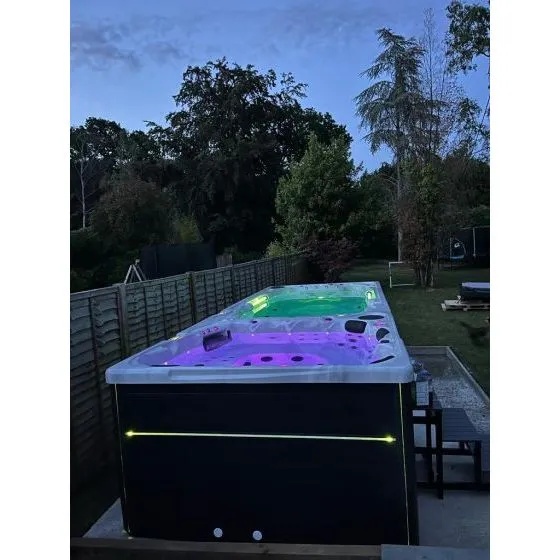Vesta Swim Spa (5.8M)